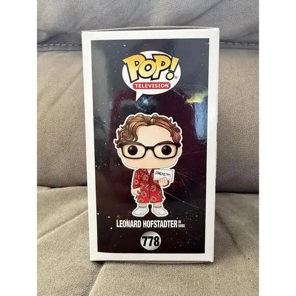 Funko Pop! Leonard Hofstadter in Robe #778, The Big Bang Theory, TV - Picture 2 of 6
